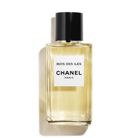 Perfume Review – Chanel Bois des Iles (Les Exclusifs): Out of Africa